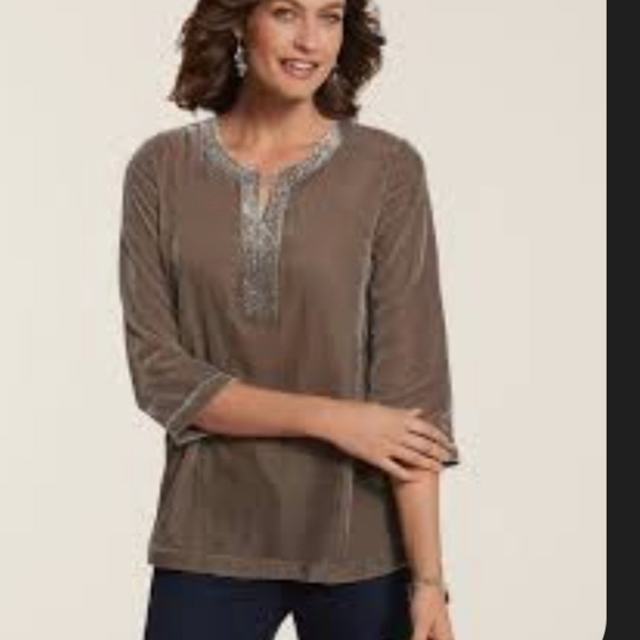 Chico's Velvet Dream Monica Top Sz 2 Gray 3/4 Sleeve Sequin Split-Neck Party - Picture 12 of 12